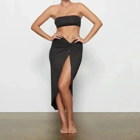 SKIMS Other - SKIMS Signature Swim Recycled Sarong Maxi Skirt Size XS Black Ruched CoverUp NWT
